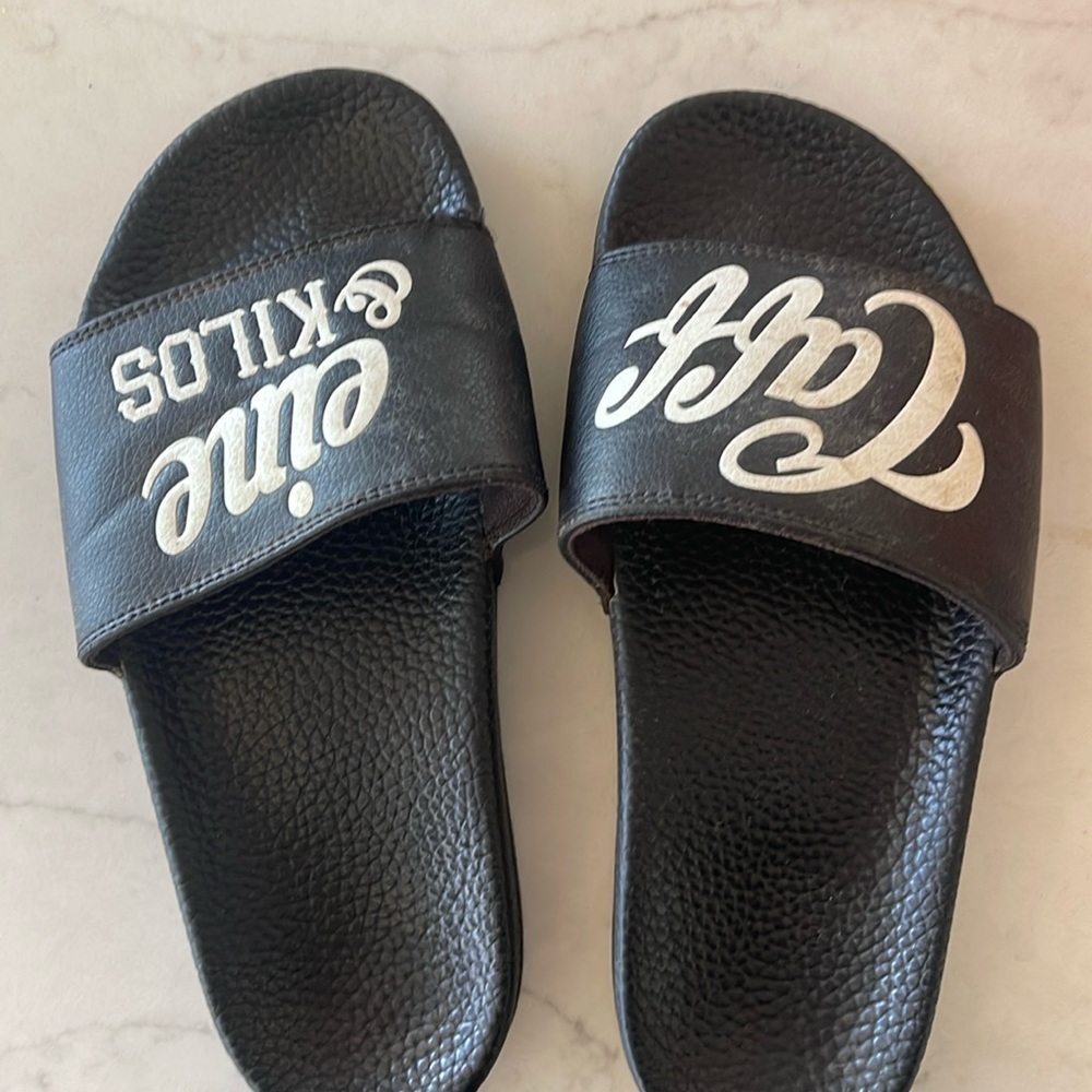 Black slide ins